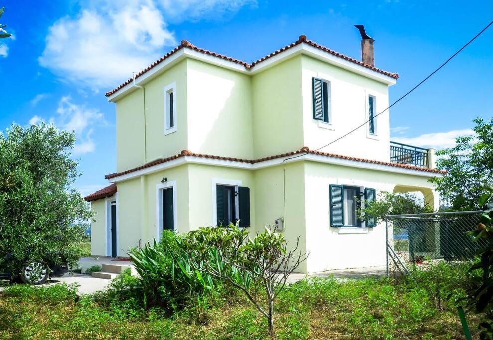 Villa Rania: Ευάερη Βίλα Με Θέα Τη Θάλασσα Lixouri Dış mekan fotoğraf