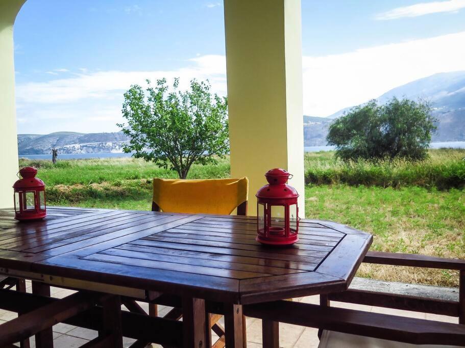 Villa Rania: Ευάερη Βίλα Με Θέα Τη Θάλασσα Lixouri Dış mekan fotoğraf