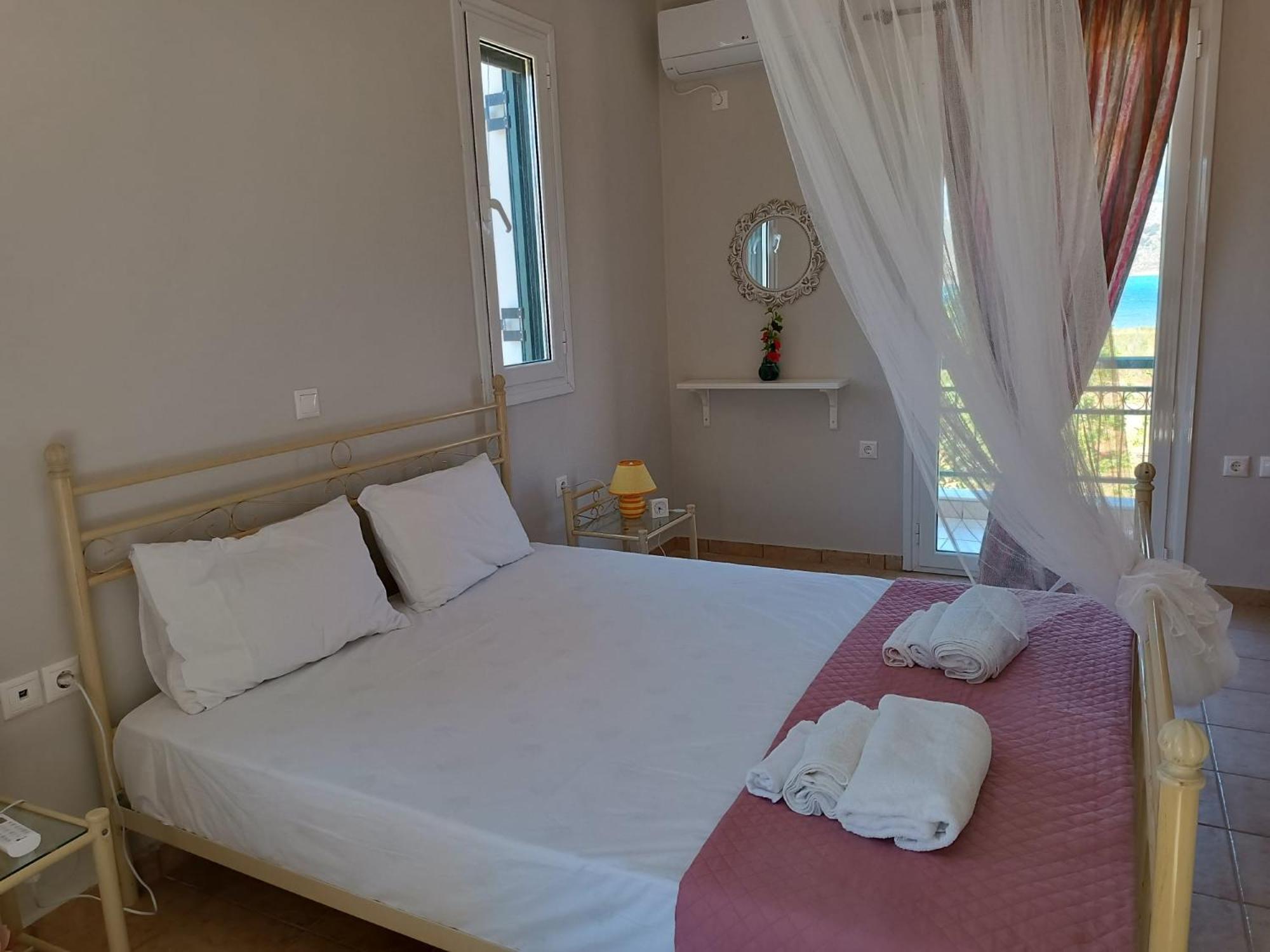 Villa Rania: Ευάερη Βίλα Με Θέα Τη Θάλασσα Lixouri Dış mekan fotoğraf